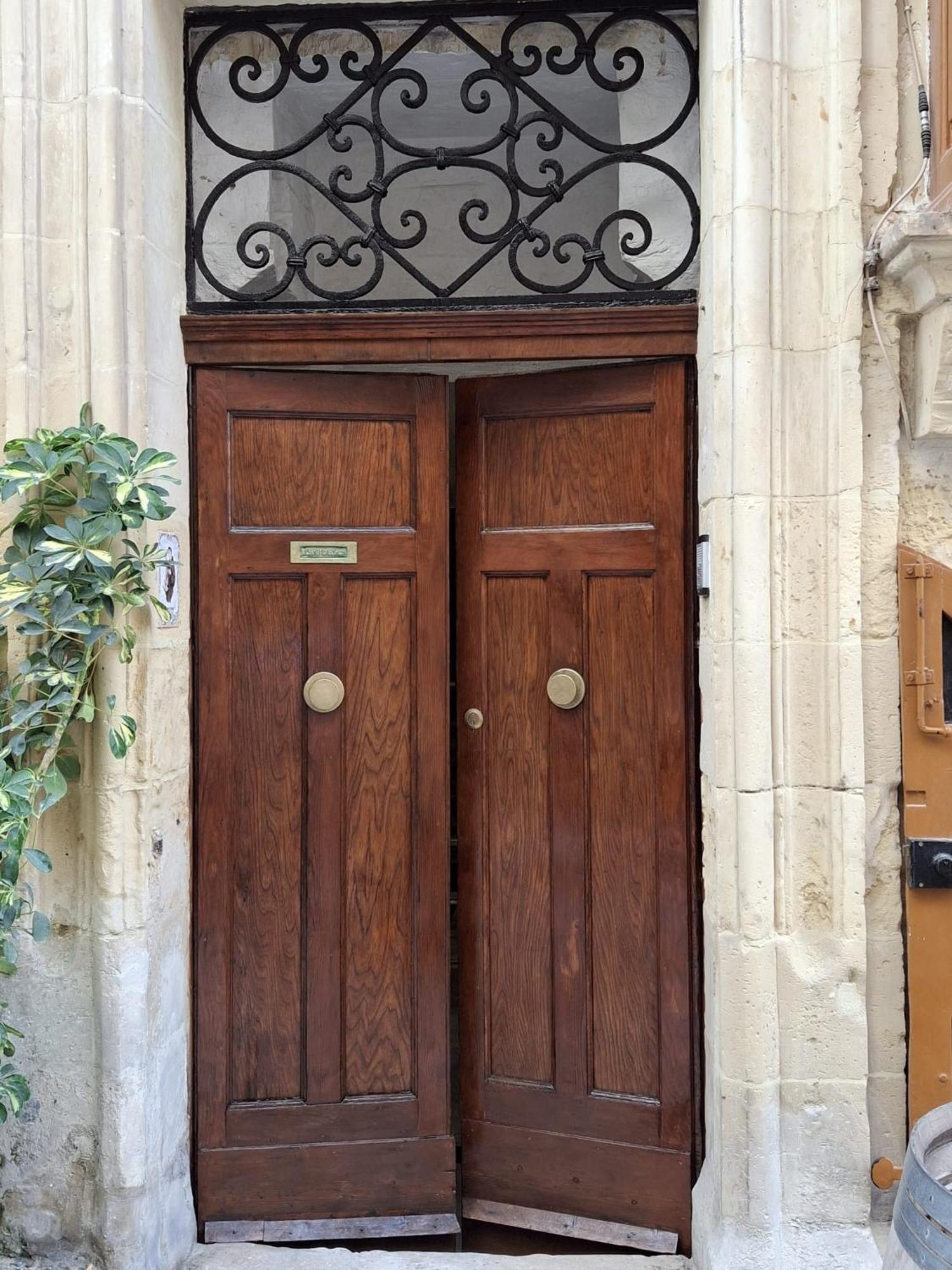 Matilde Valletta Suites Ngoại thất bức ảnh