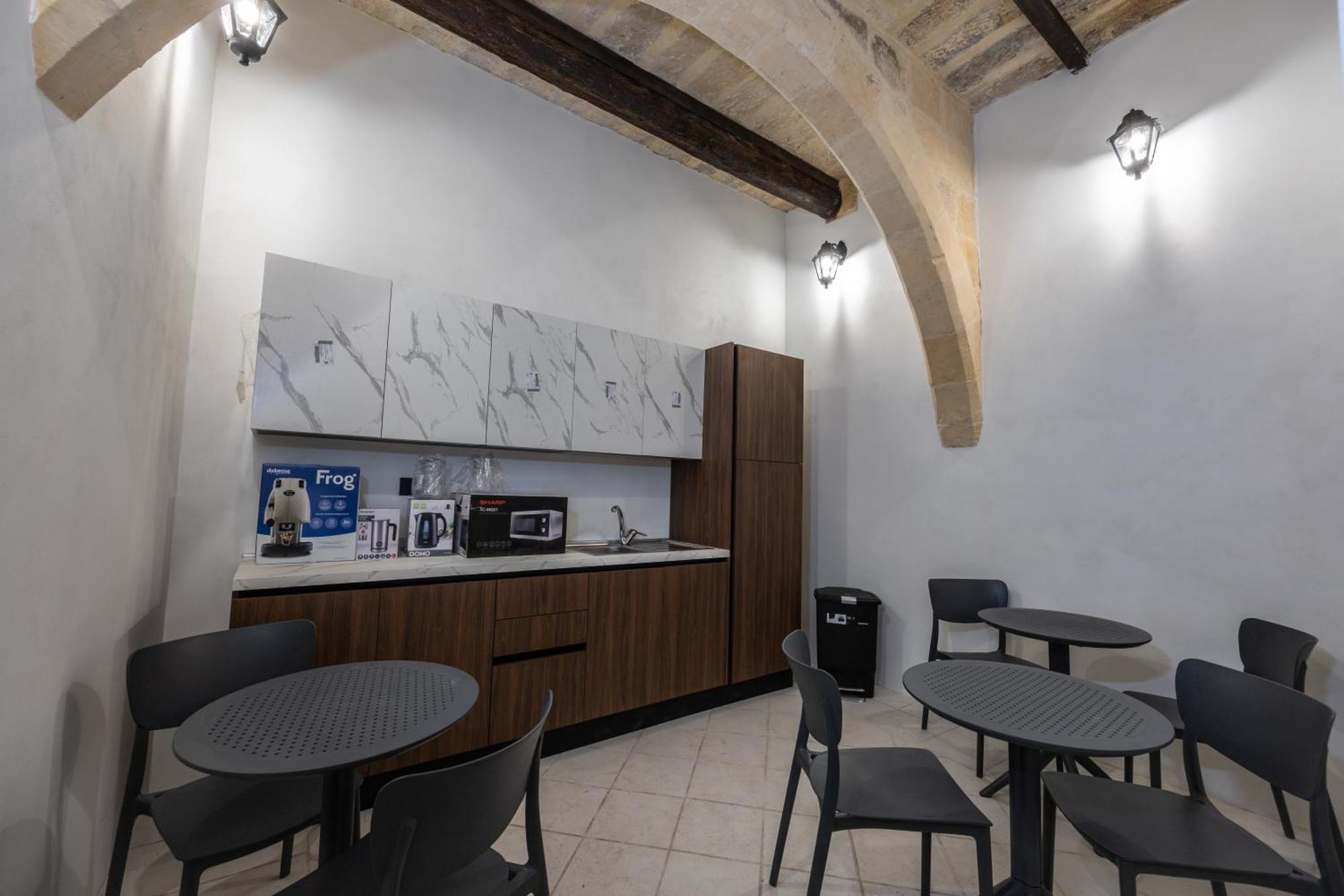 Matilde Valletta Suites Ngoại thất bức ảnh