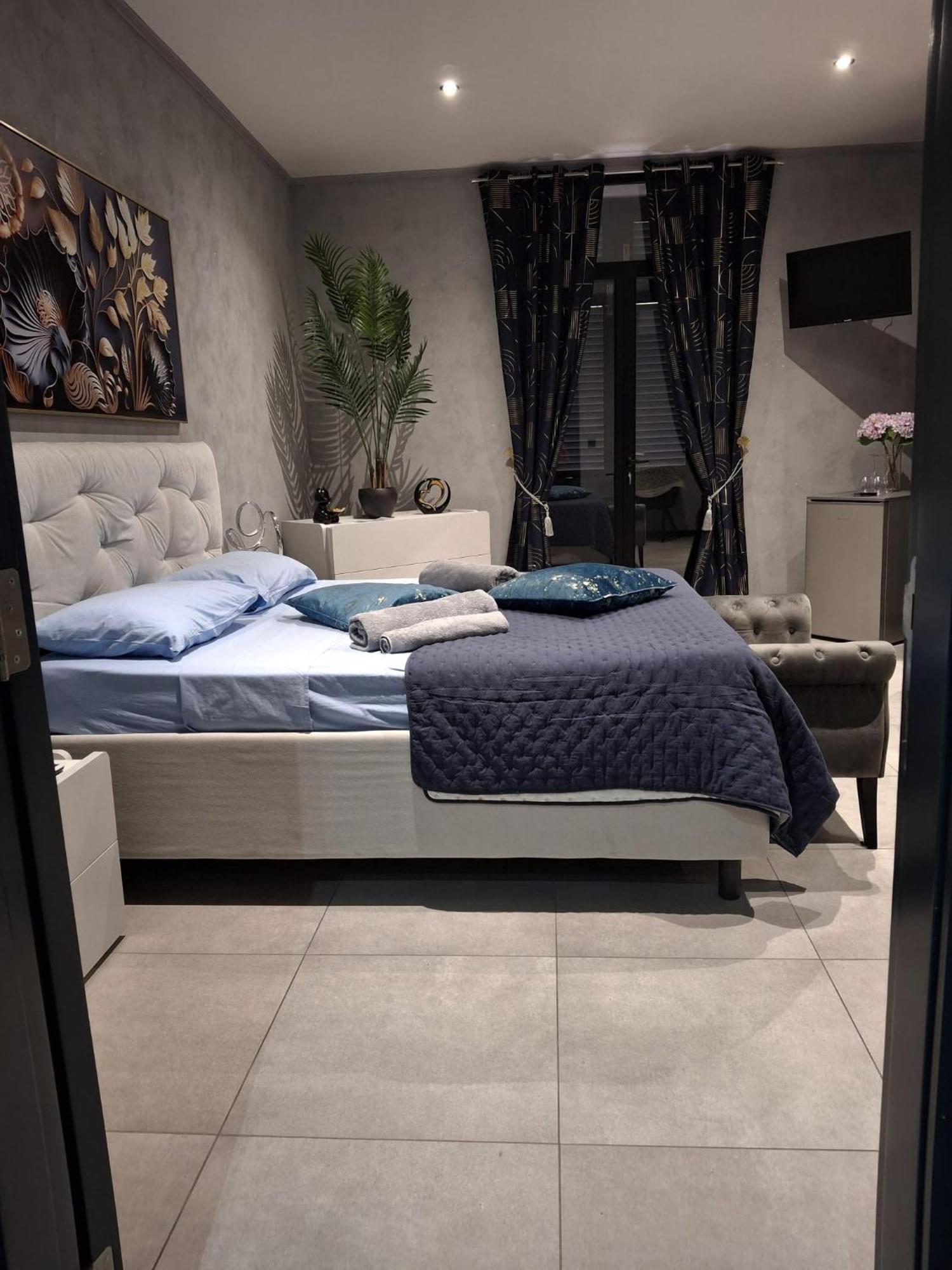 Matilde Valletta Suites Ngoại thất bức ảnh